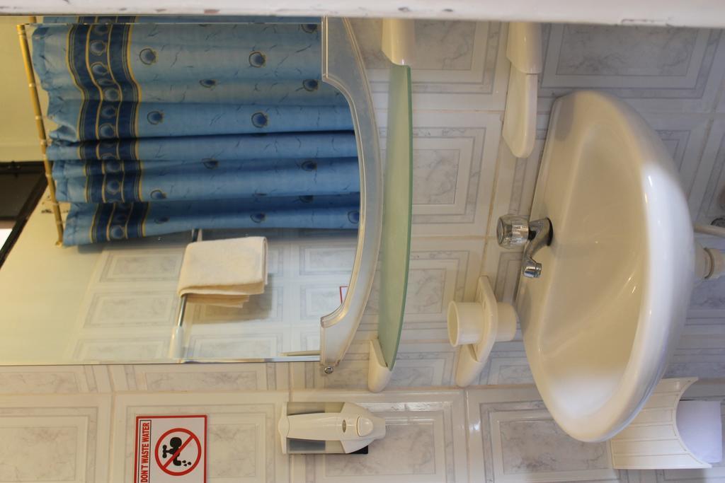 מלון פוארטו בקריסו מורנו Dolphin House מראה חיצוני תמונה